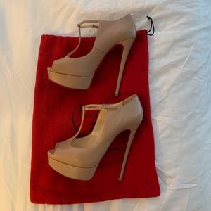 Christian Loubotin Altapoppins 150 heels red bottoms